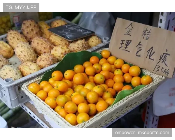 山口茜每天吃三顿饭还得算着卡路里，我连奶茶自由都还没实现